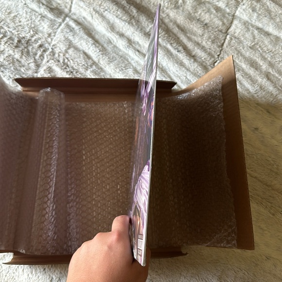 TINK PiLLOW TaLK Limited to 300 copies UO Exclusive - Picture 4 of 6